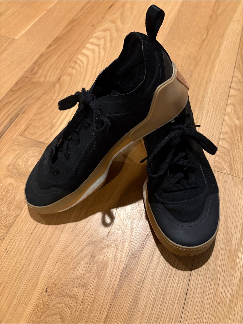 Adidas by Stella McCartney Treino Sneakers  size 8 runs like a 9